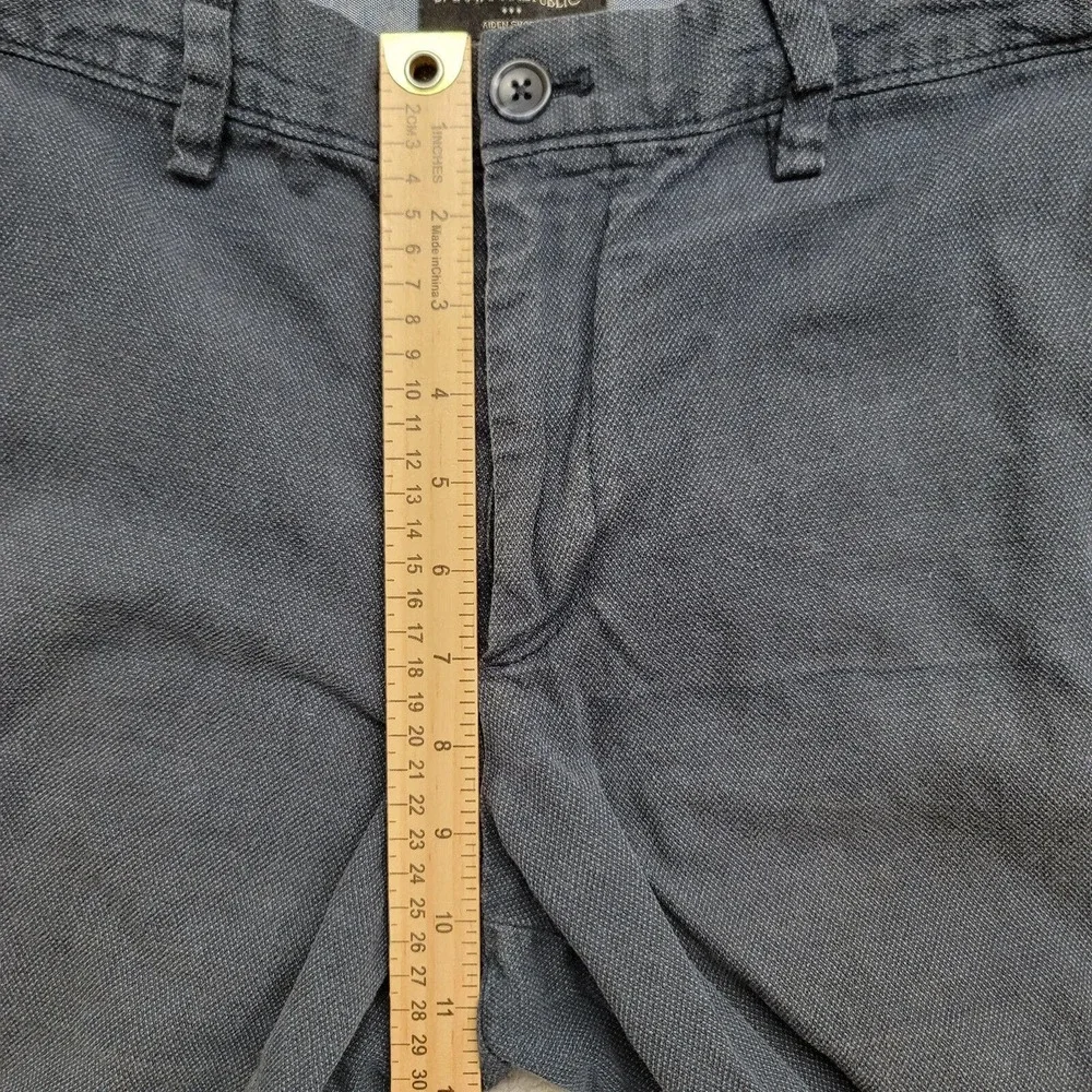 Banana Republic good overall